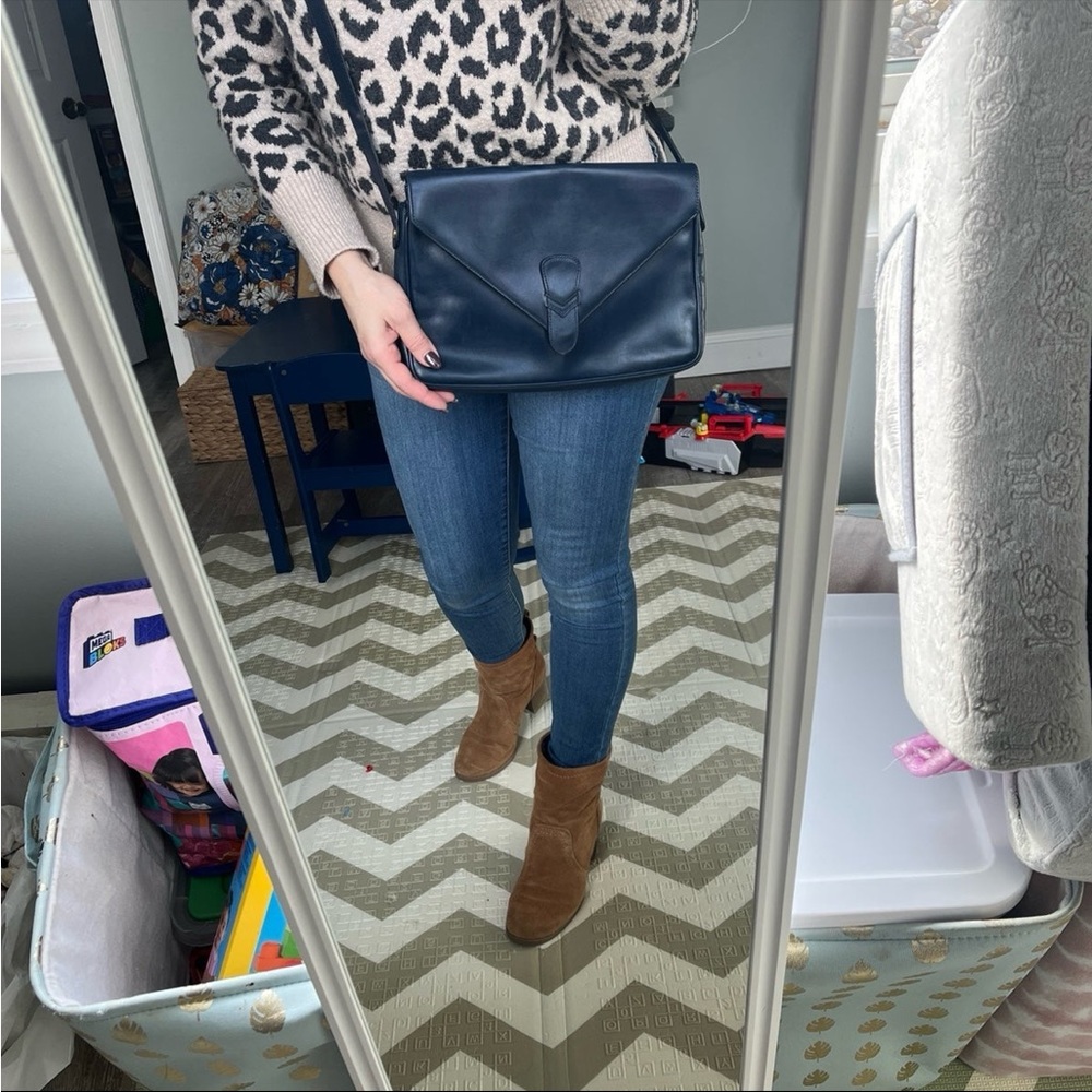 Salvatore Ferragamo Vintage Navy Handbag Crossbody bag